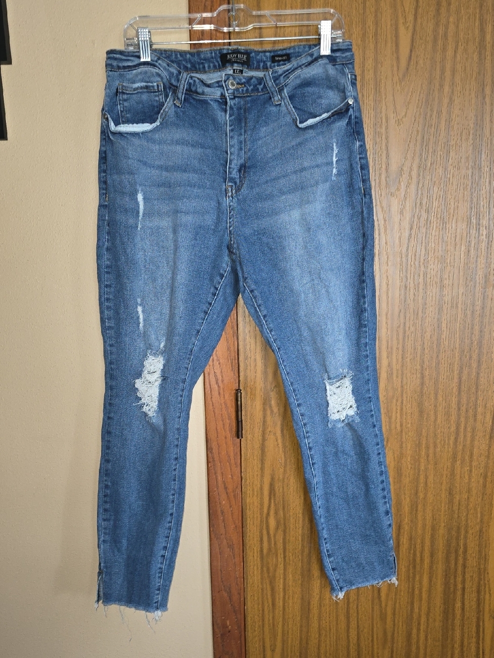 Judy Blue Medium Blue Distressed Skinny Jeans